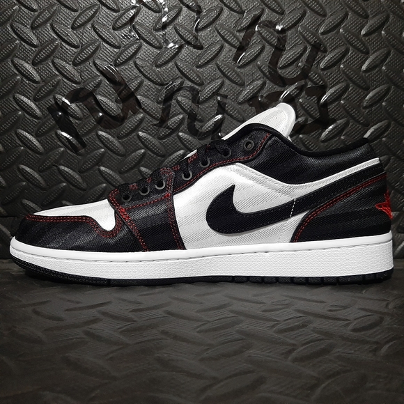 Jordan 1 Low SE Utility White Black Gym Red shoes DD9337-106 - Picture 2 of 9